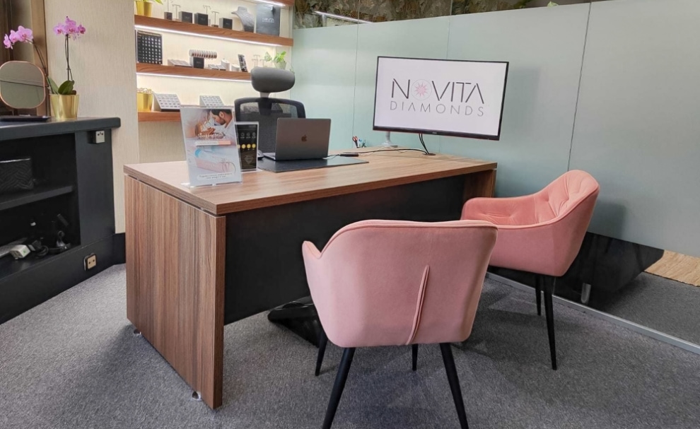 Novita Diamonds Head Office Photos