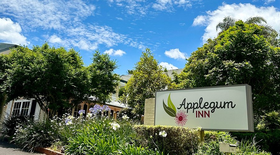 Applegum Inn Head Office Photos