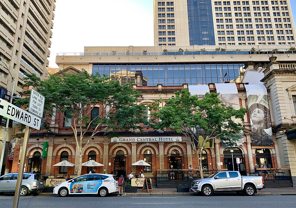 Grand Central Hotel Brisbane Head Office Photos